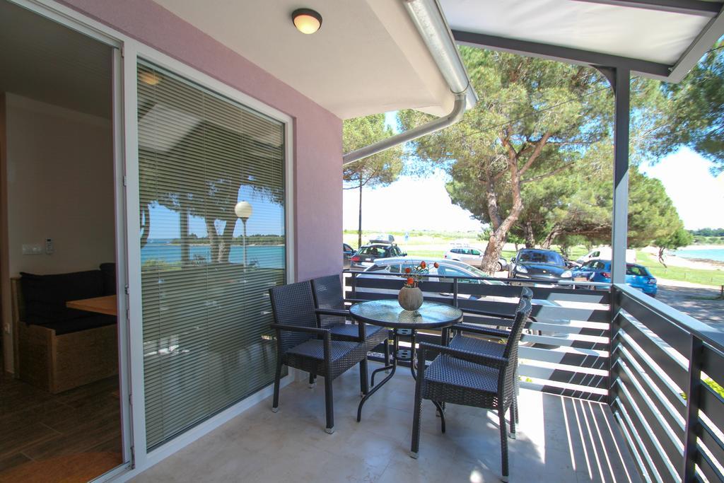 Apartments Erica Lux Novigrad  Exterior photo